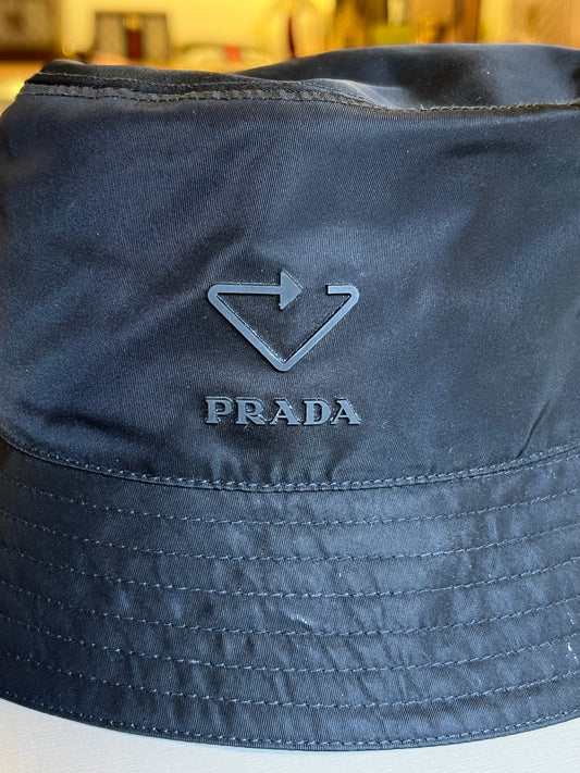 Bucket Hat Prada Nylon Preto