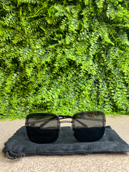 Óculos de Sol Chanel Quadrado