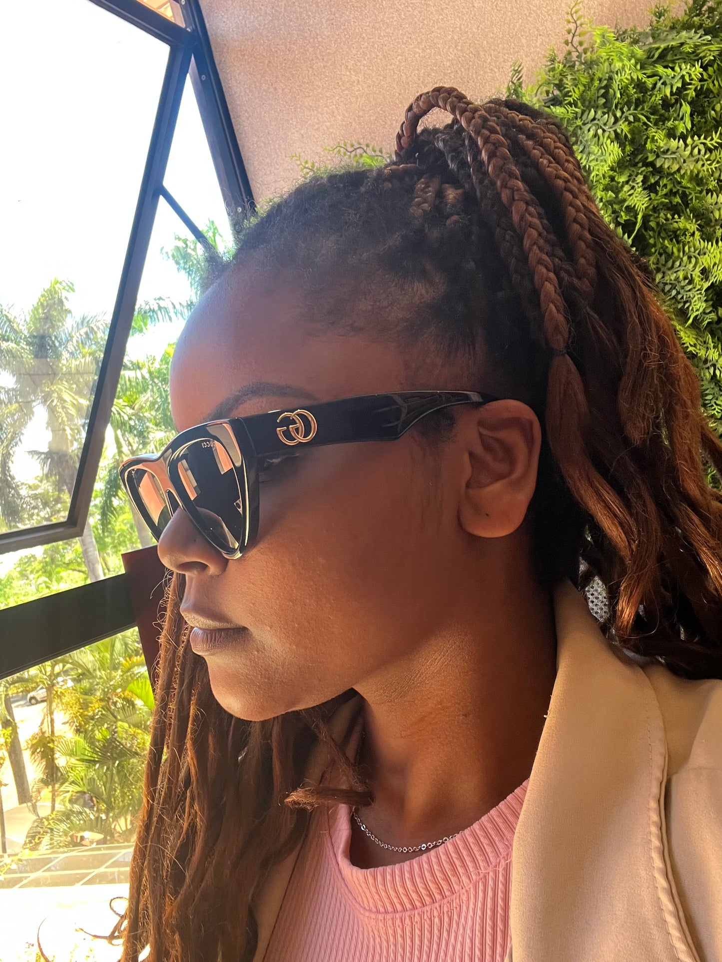 Óculos de sol Gucci Cat Eye Marmont Preto