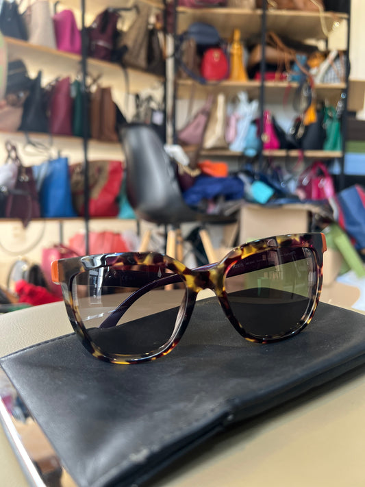 Óculos de Sol Fendi