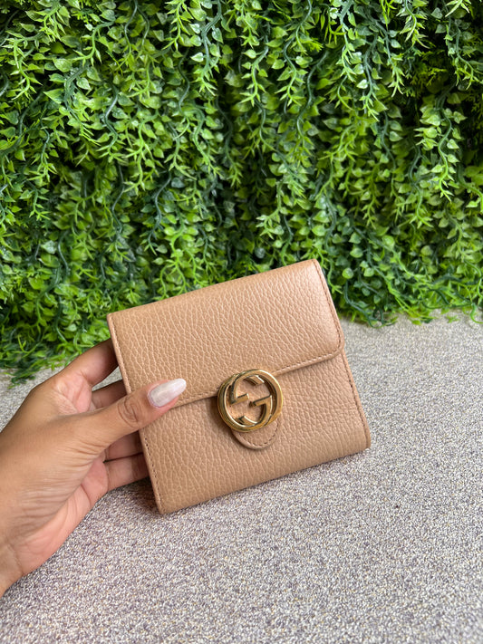 Carteira Gucci interlock Nude