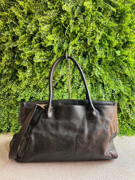 Chanel Executive Preta