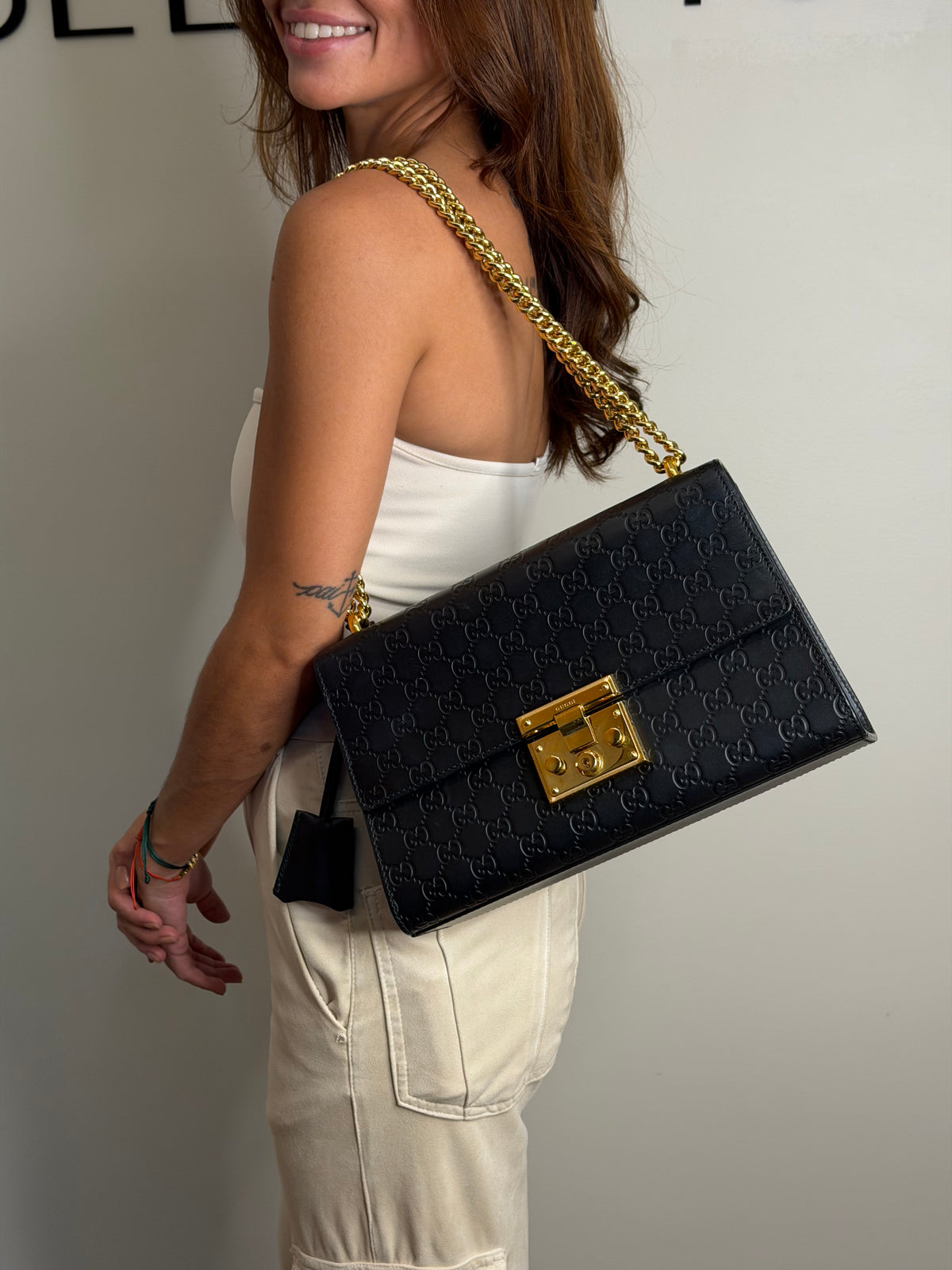 Gucci Padlock Preta Media