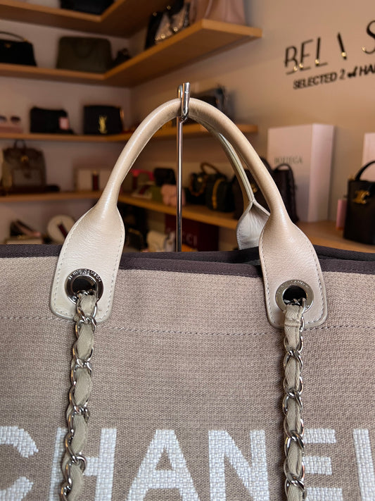 Chanel Deauville bag Maxi