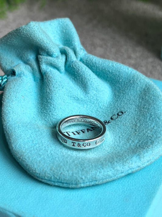 Anel Tiffany Prata