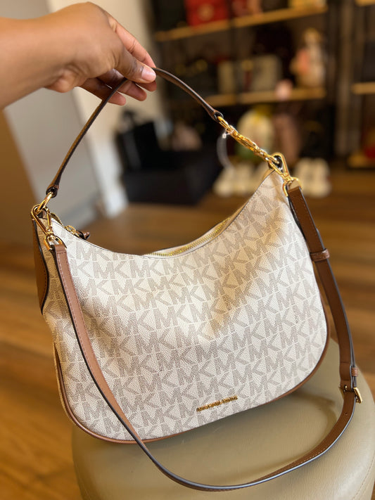 Michael Kors Kelsey monograma