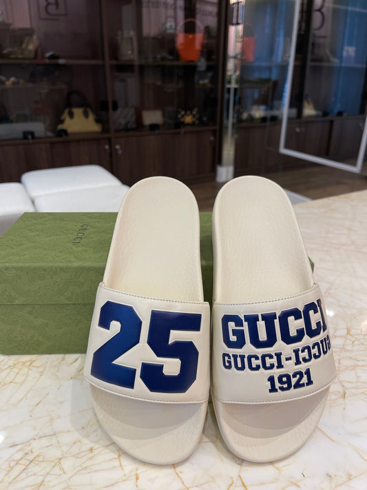 Slide Gucci Pursuit 25