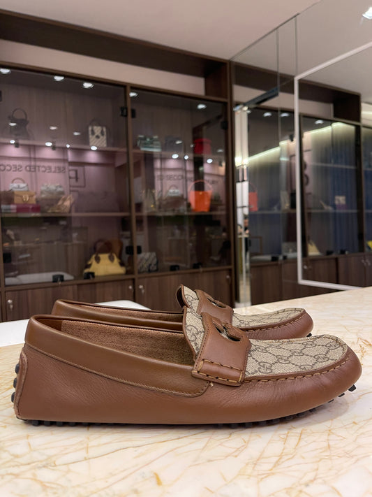 Mocassim Gucci GG Interlocking