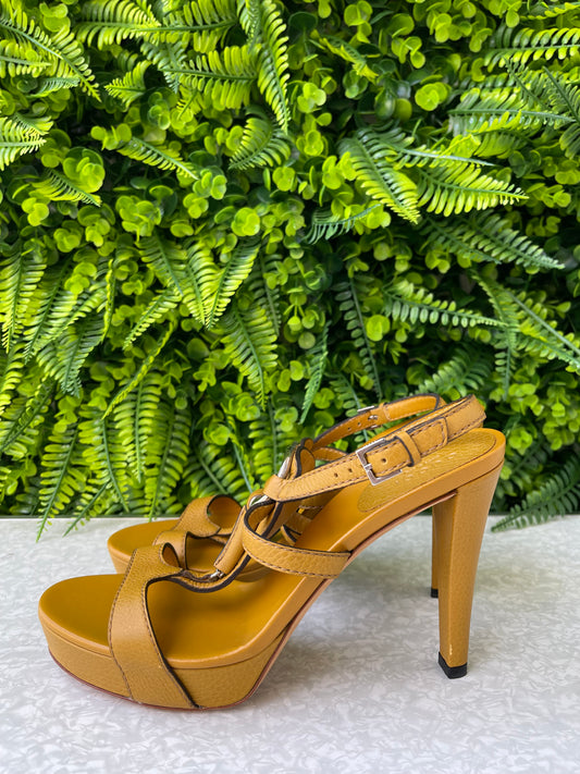 Sandália Gucci Couro Marrom