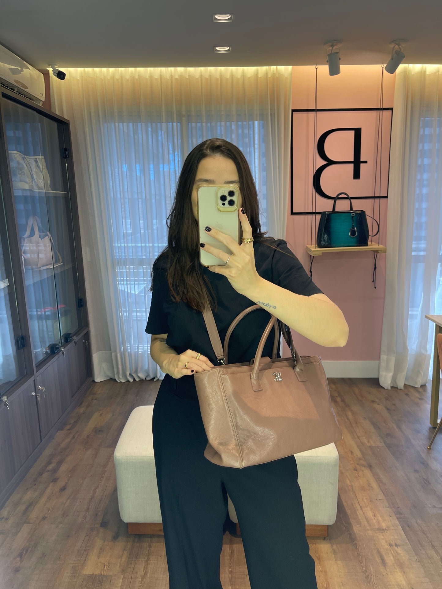 Chanel Executive Cerf Rosa