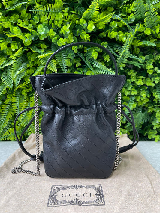 Gucci Bucket Mini Blondie Preta