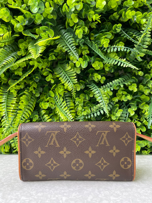 Louis Vuitton Monogram Shoulder Bag