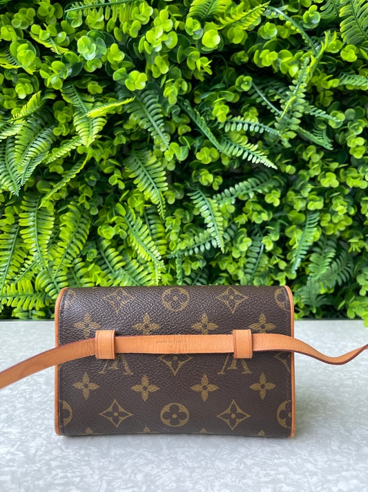 Louis Vuitton Pochette Florentine Monogram
