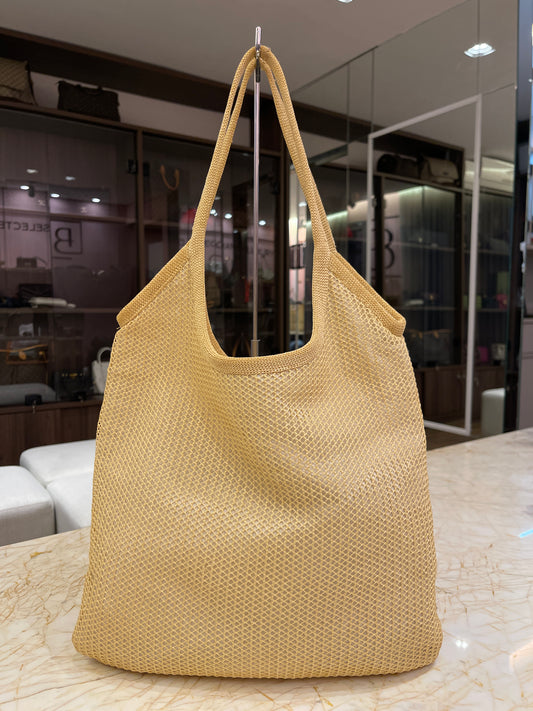 Miu Miu Ivy em Rafia Shoulder Bag