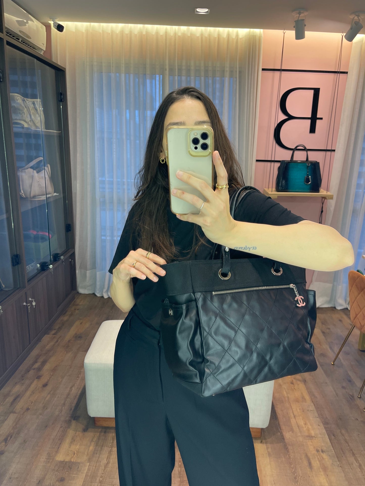 Chanel Tote Biarritz Preta