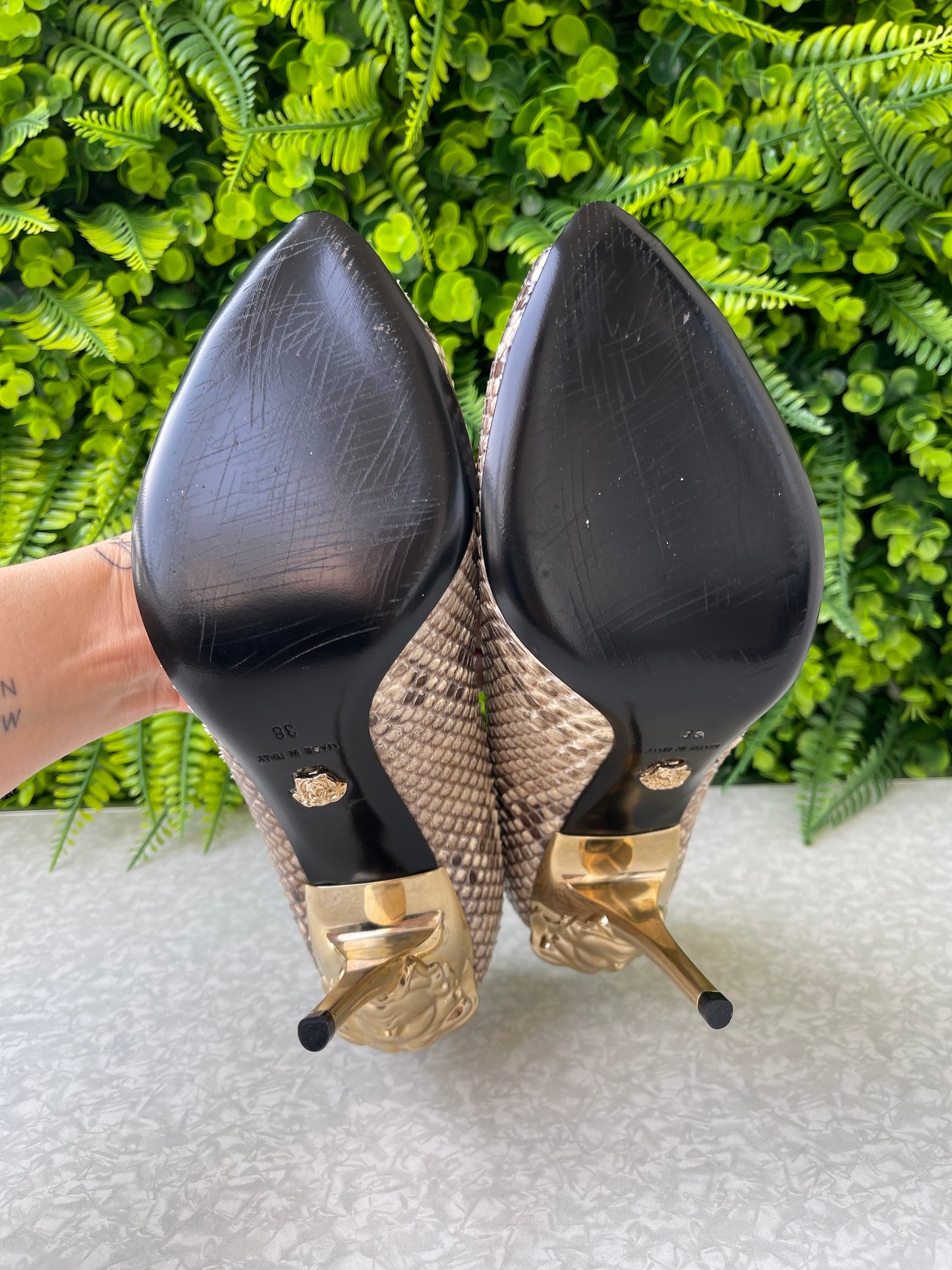 Peep Toe Versace Python