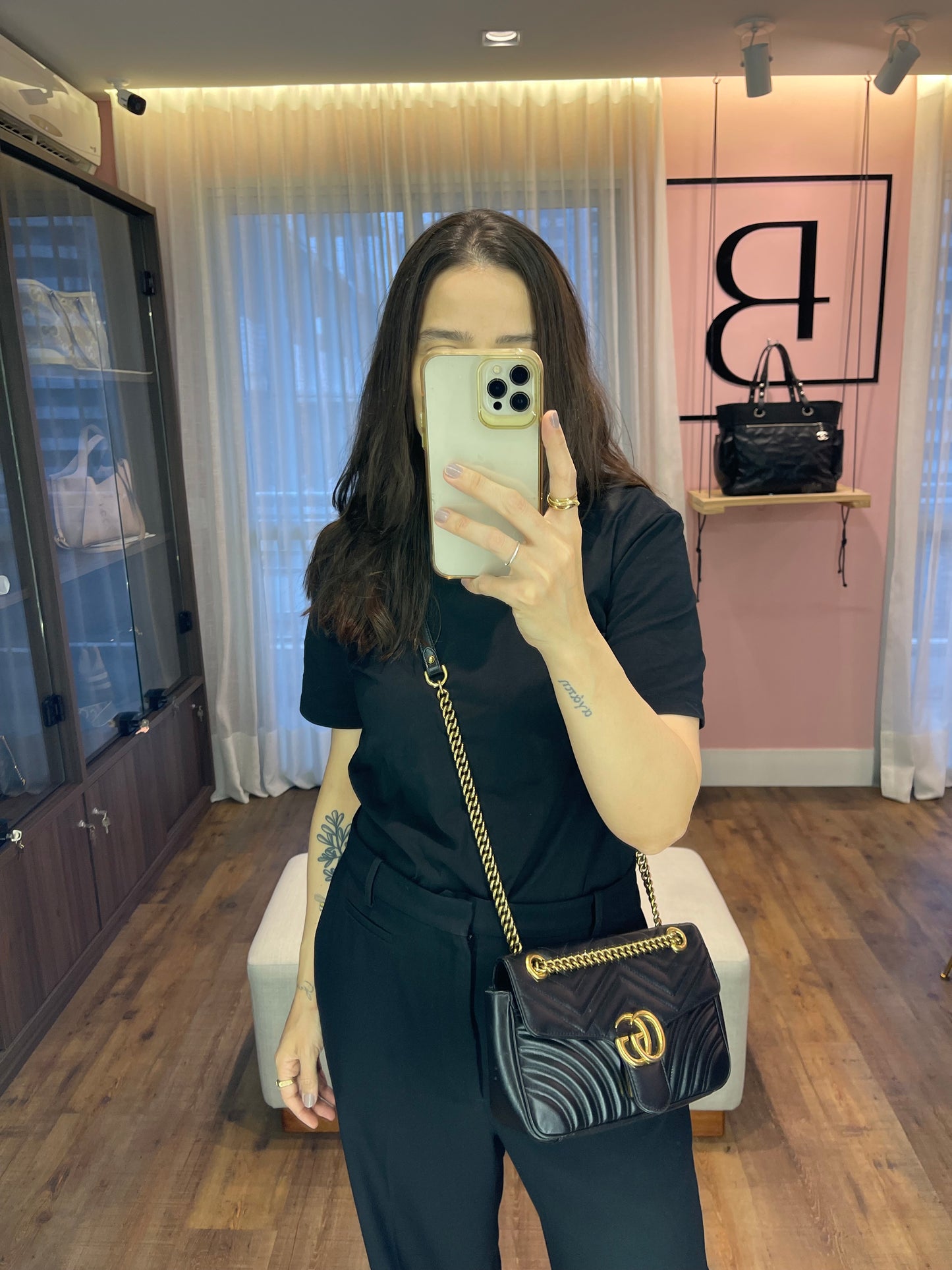 Gucci GG Marmont Small Matelassê Preta