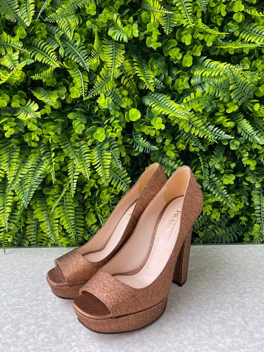 Sapato Prada Nylon Printed Pumps