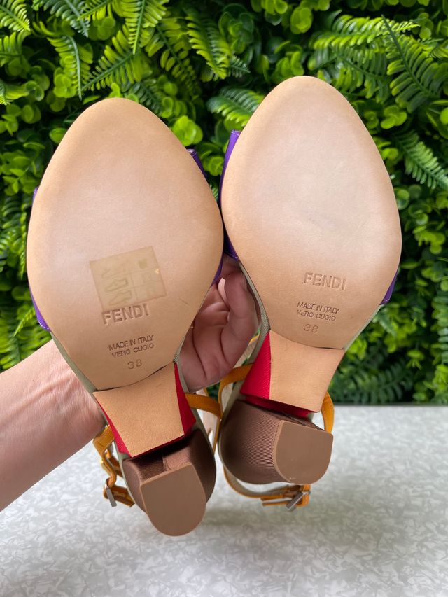 Sandália Fendi Multicolor
