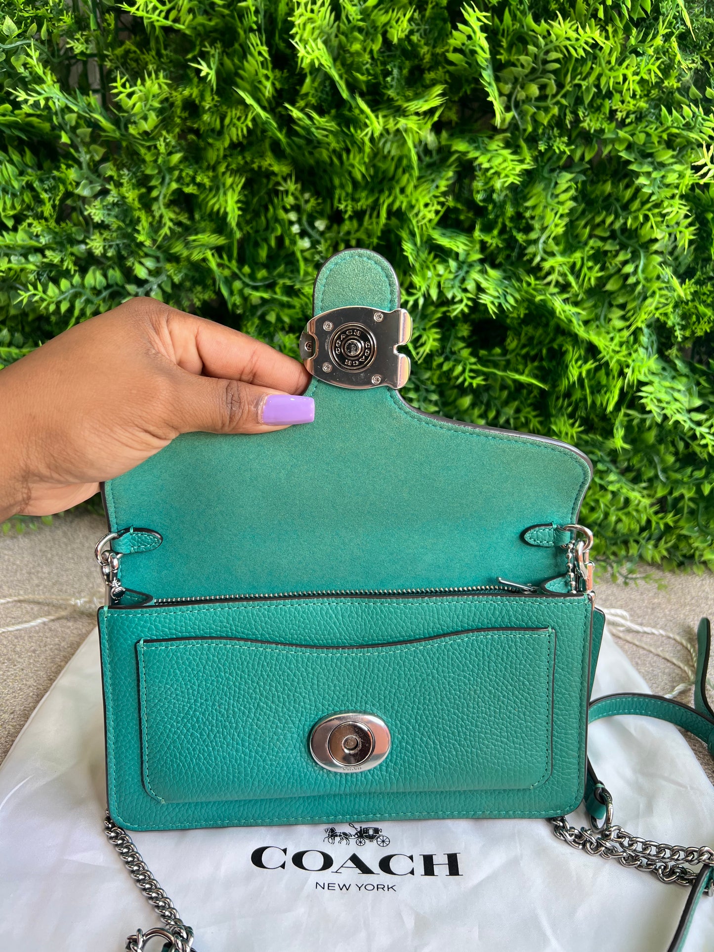 Coach Tabby Pebbled Verde