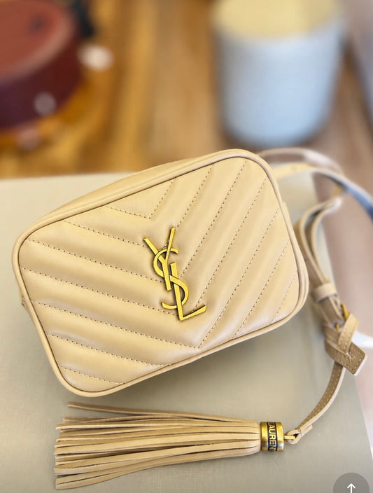 Saint Laurent Pochette Lou Leather Nude