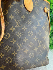 Louis Vuitton Neverfull Monograma MM