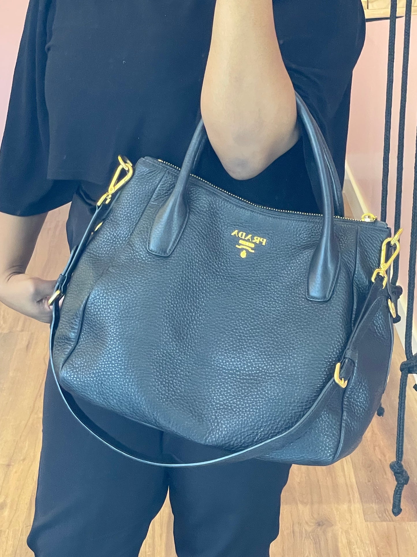 Prada Crossbody Leather Preta