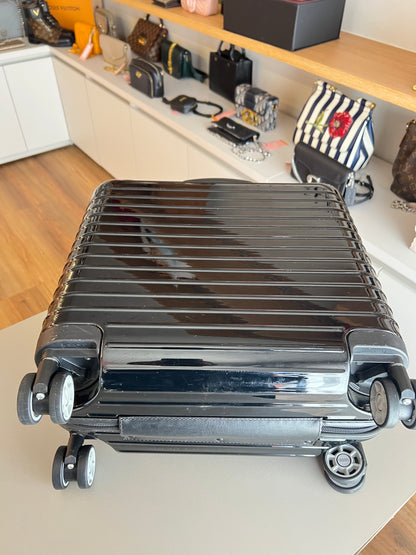 Mala Rimowa Pequena