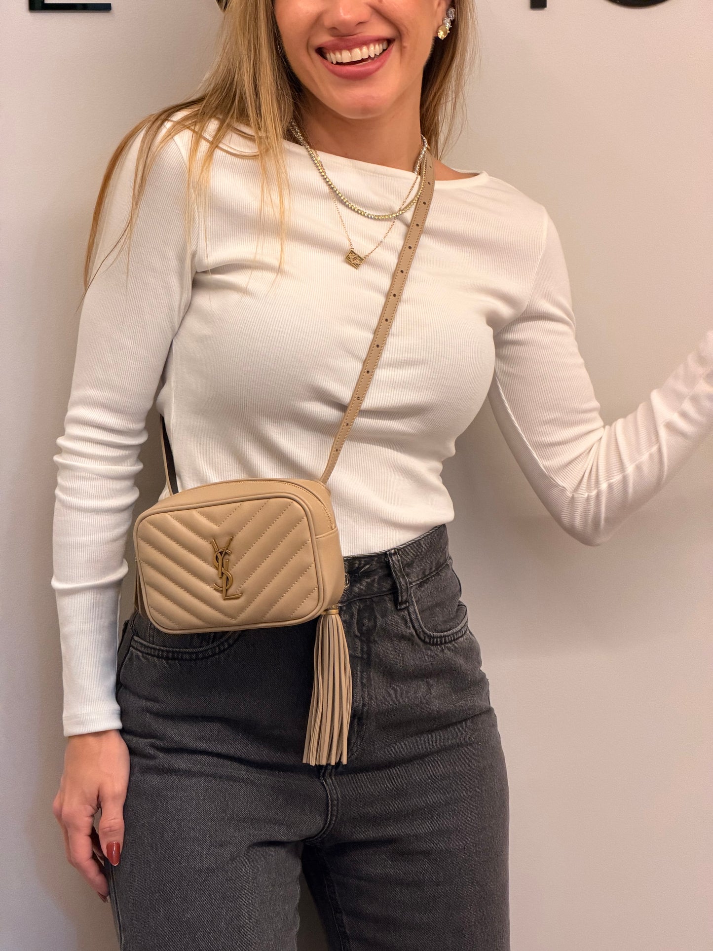 Saint Laurent Pochette Lou Leather Nude