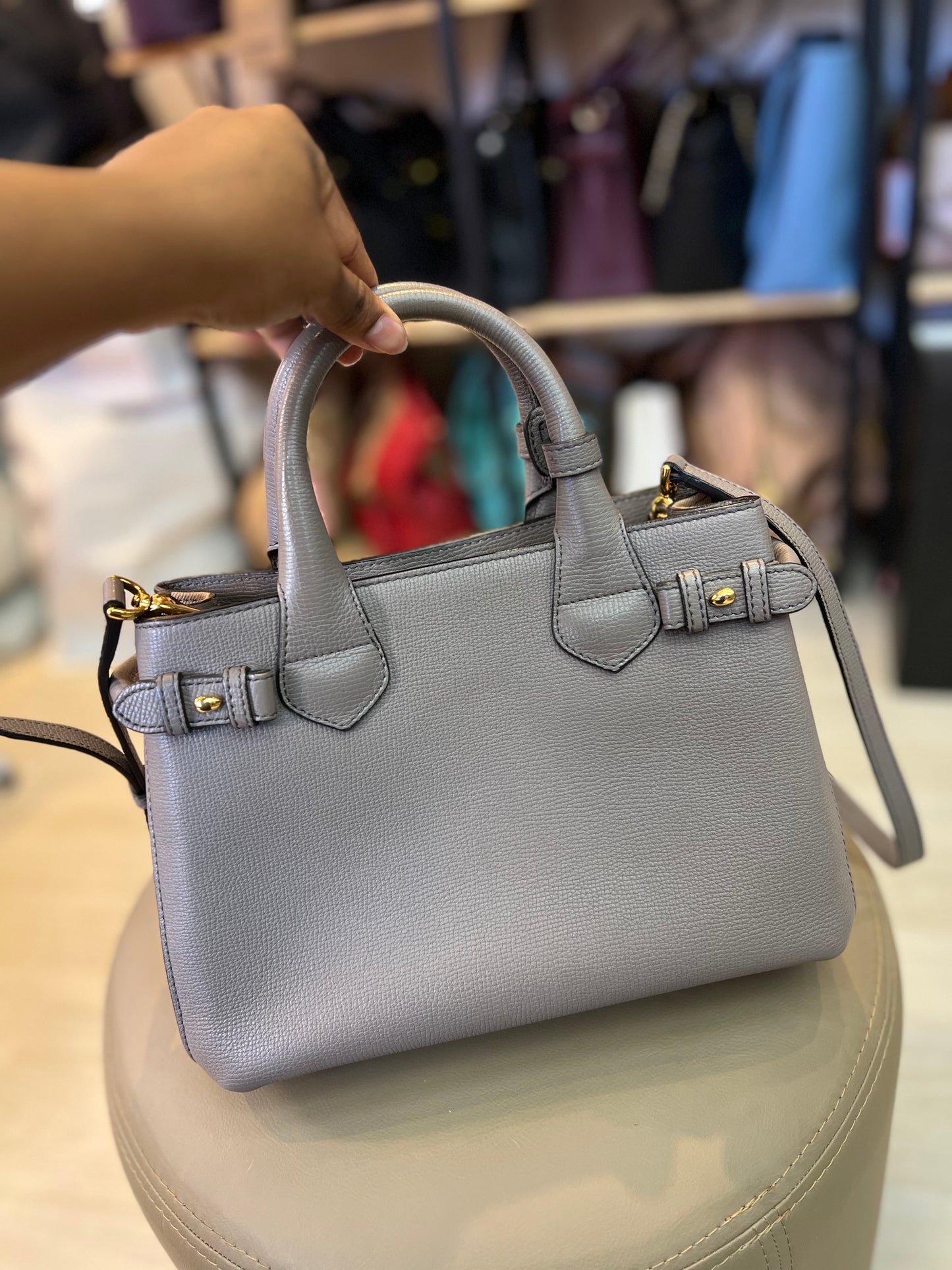 Burberry Banner Small Cinza