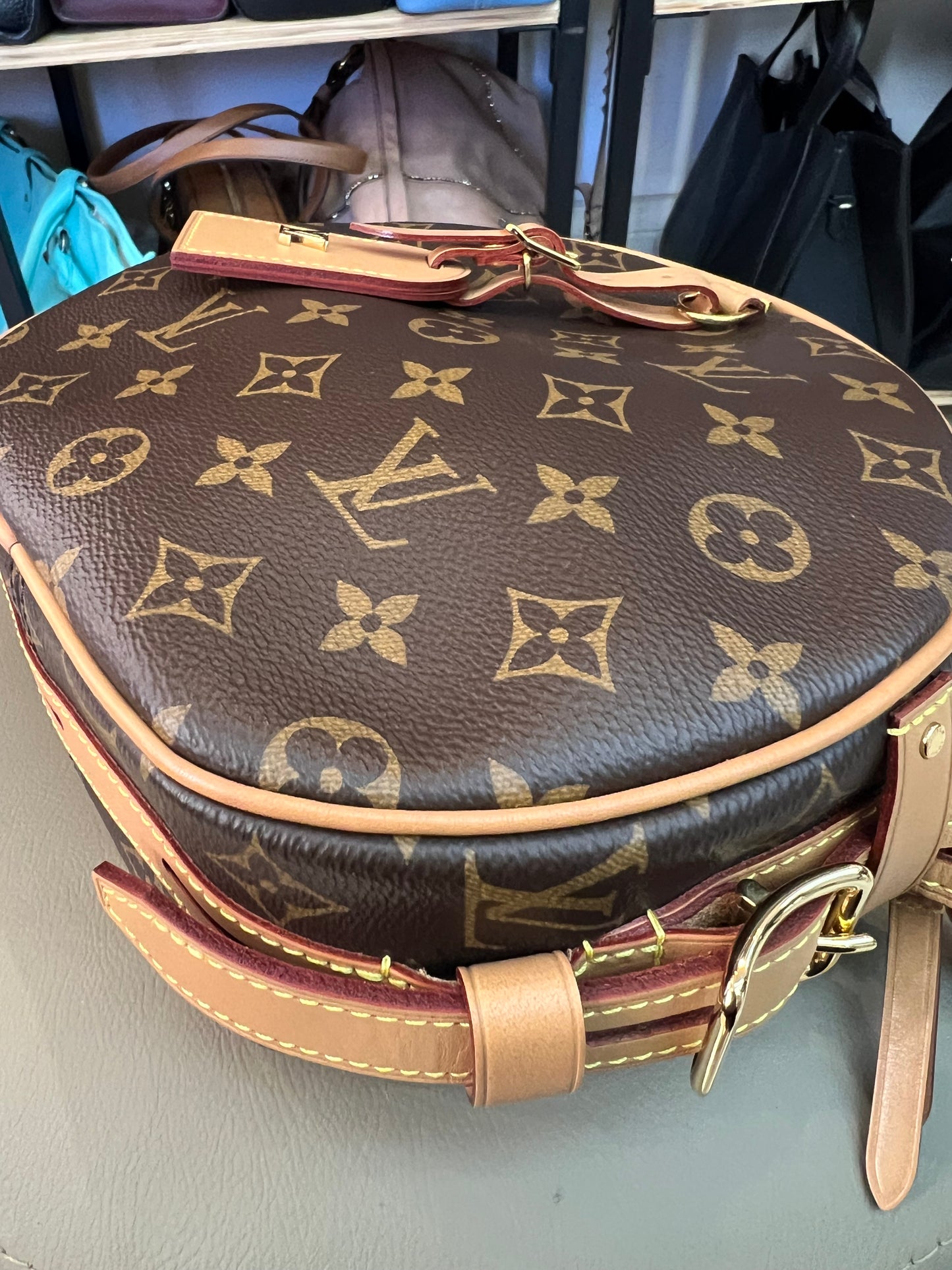 Louis Vuitton Monograma Boite Chapeau Souple