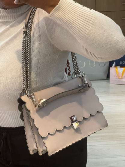 Fendi Kan I Cinza