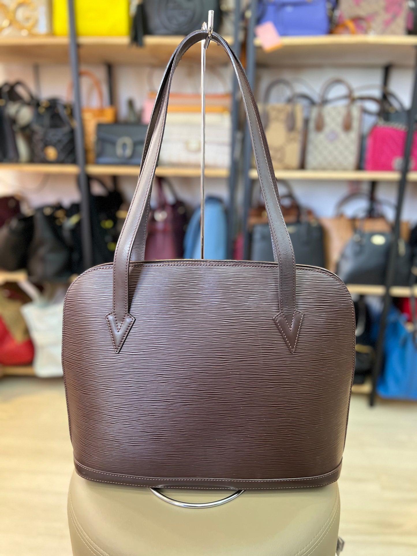 Louis Vuitton EPI Lussac Tote Marrom