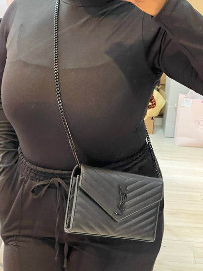 Saint Laurent Cassandre em Matelassê Preto