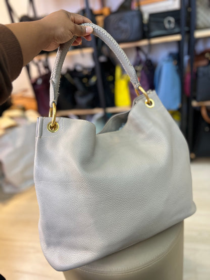 Prada Vitello Daino Cinza