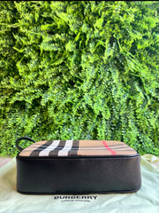 Burberry Camera bag Heymarket Preta