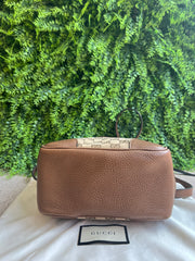 Gucci Bree Crossbody Marrom