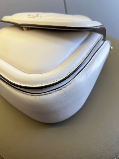 Kate Spade Puffy Off White