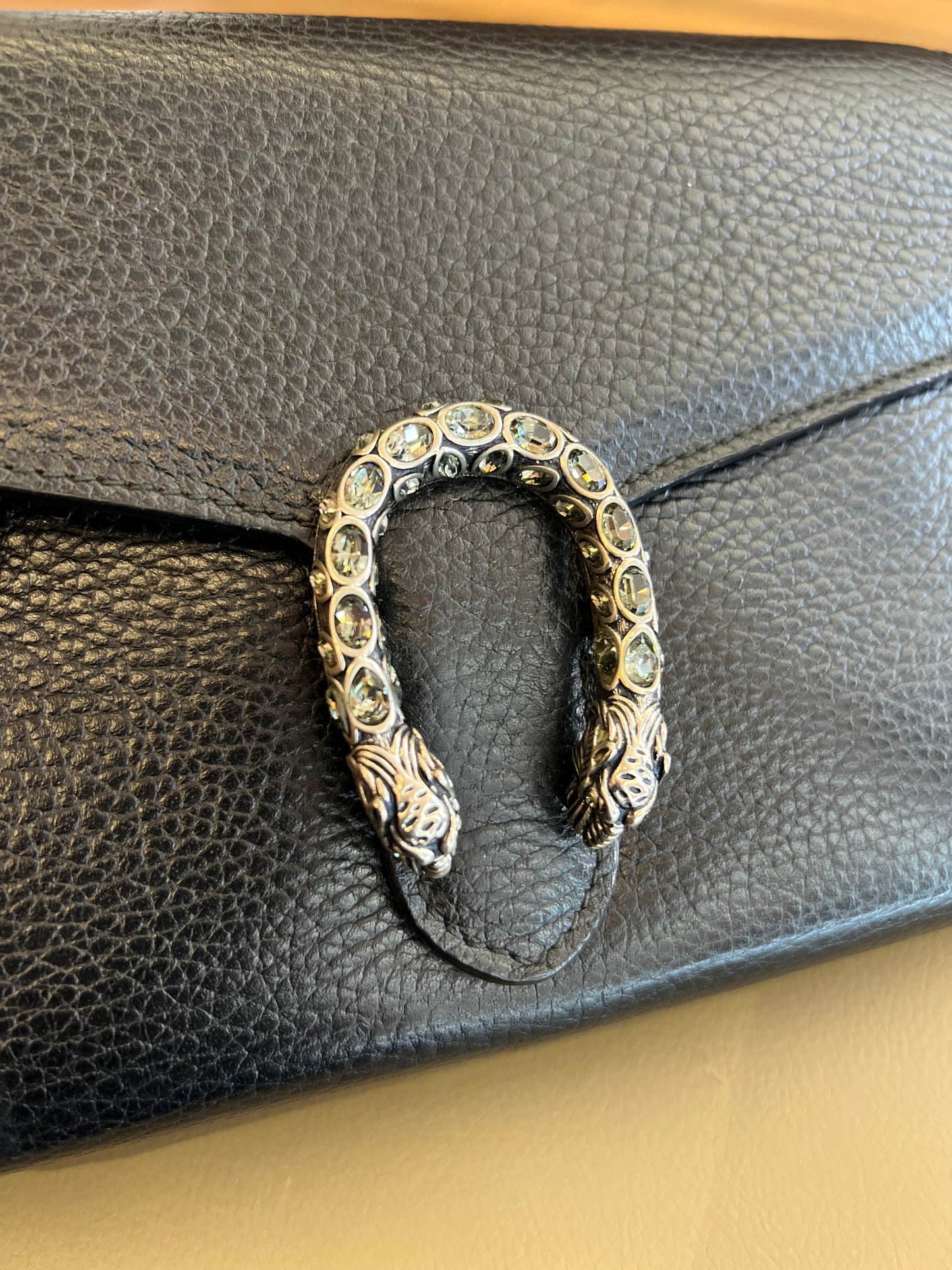 Gucci Dionysus em Couro Preto