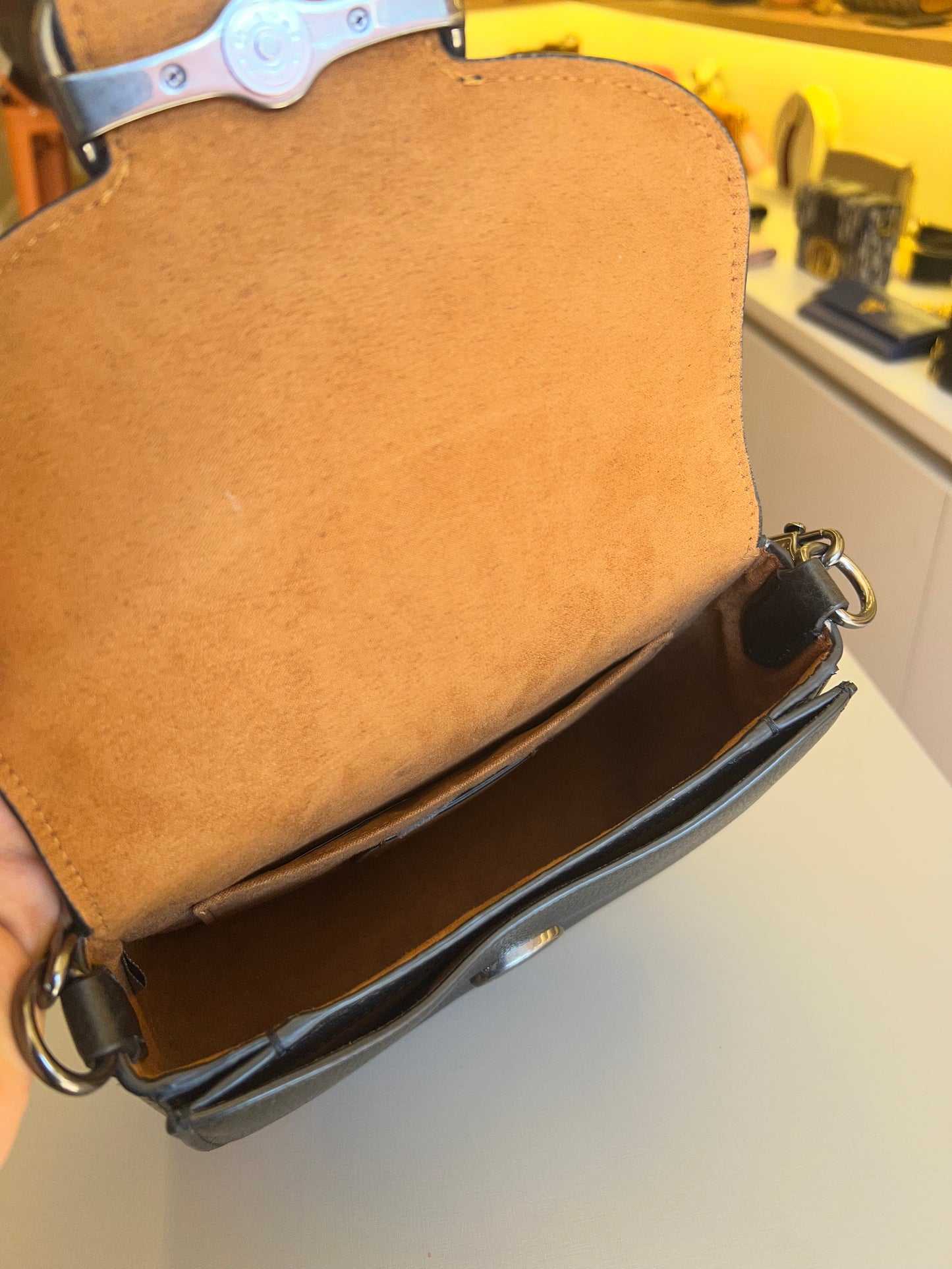 Coach Amelia Saddle Preta