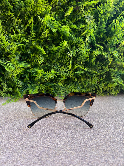 Óculos de Sol Fendi Tortoise