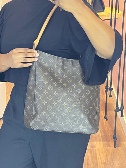 Louis Vuitton Looping Monogram