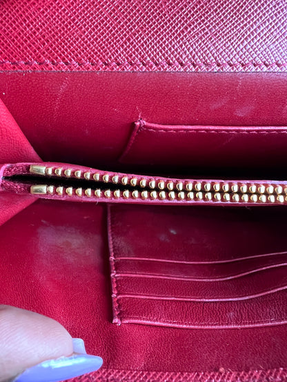 Prada Monograma Chain Vermelha