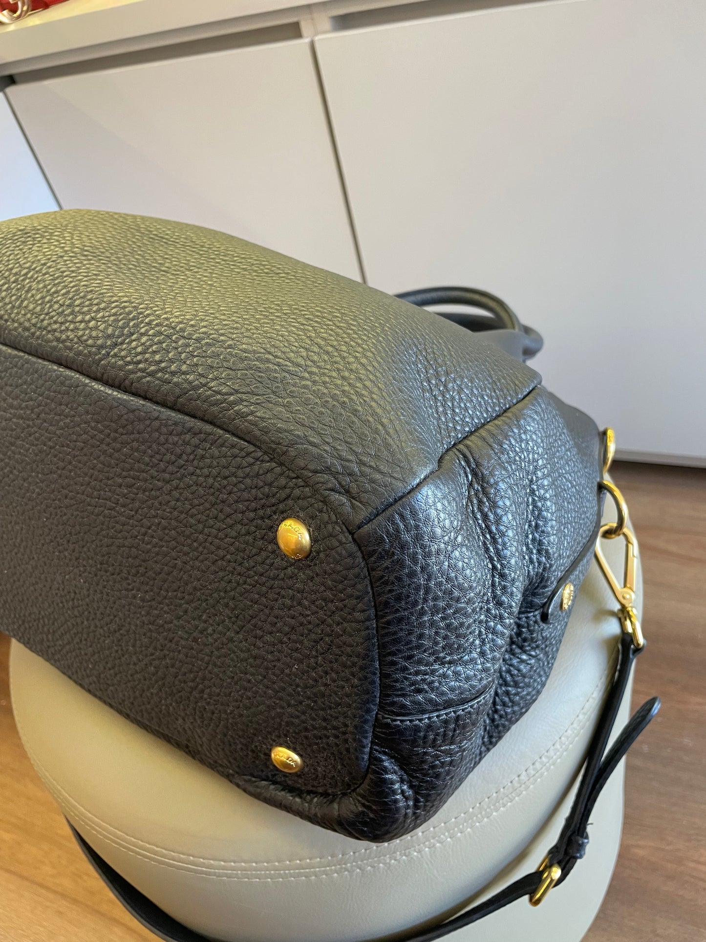 Prada Crossbody Leather Preta
