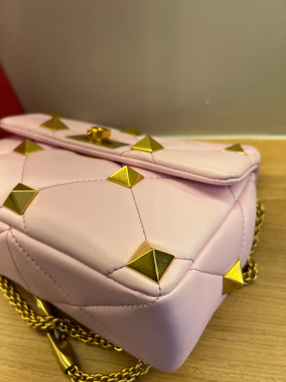 Valentino Roman Stud Média Rosa