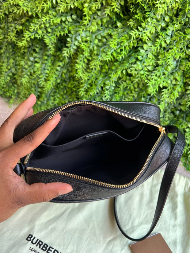Burberry Camera bag Heymarket Preta