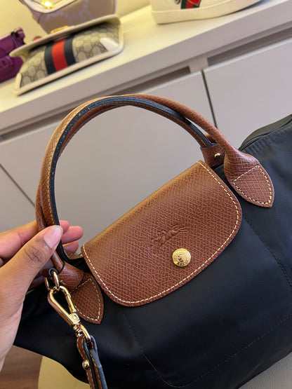 Longchamp Le Pliage Small Preta Com alça