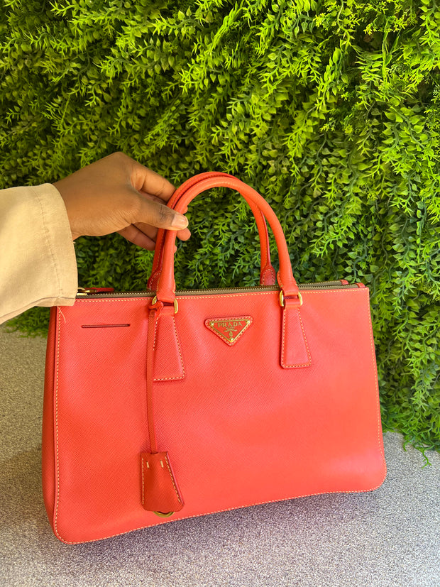 Prada Galleria Small Rosa