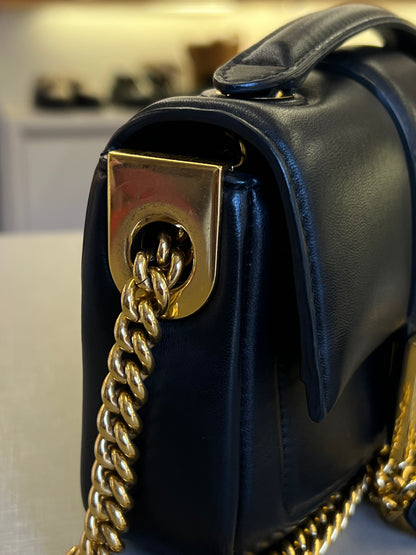 Fendi Mini Baguette Chain Preta