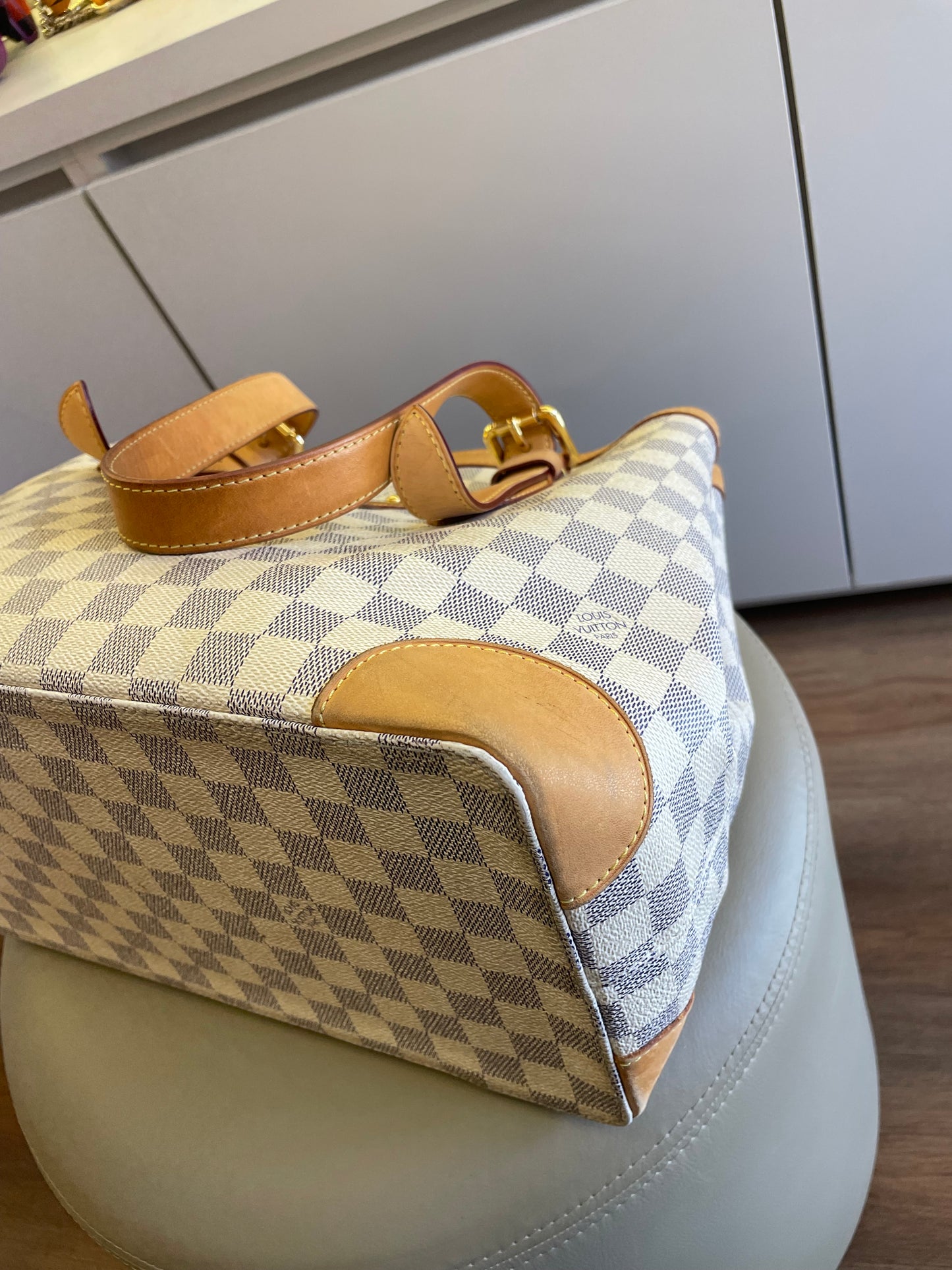 Louis Vuitton Hampstead Damier Azur MM
